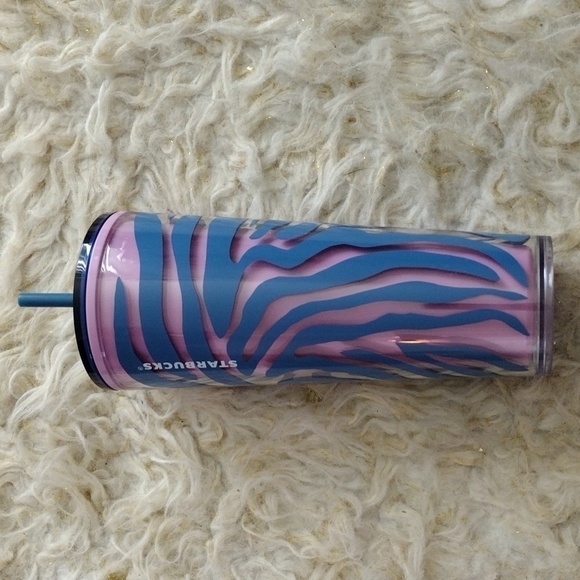 Starbucks Tumblr - Picture 2 of 4